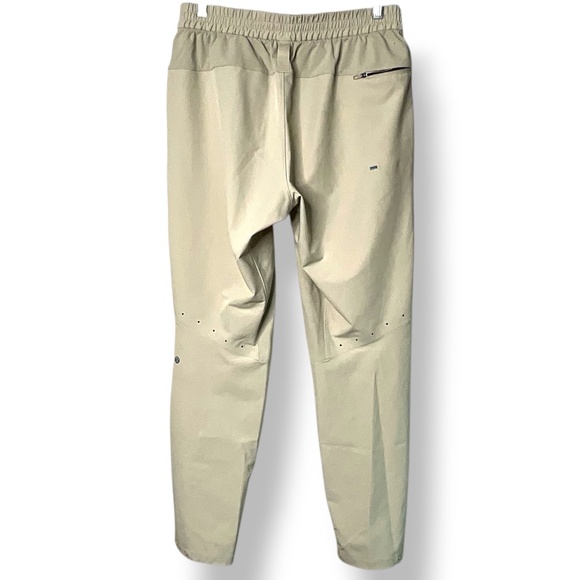 LULULEMON License to Train Pant 30” Sz M - Picture 4 of 12